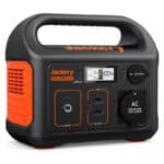 Jackery Explorer 240, 240Wh Tragbare Powerstation Mobiler Stromspeicher mit Reinen Sinuswellen 230V/200W Steckdose + USB, Mobile Stromversorgung für Outdoors, Unterwegs, Reise,und Camping