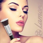 Make Up Pinsel Kabuki Foundation Pinsel Schminkpinsel Kosmetikpinsel Ideal für Cremige, Pudrige oder Flüssige Foundation Dichte Synthetische Premium Pinselhaare ohne Ausfall Super Geschenkidee – Bild 7