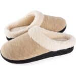 Wishcotton Hausschuhe Damen Plüsch Slippers, Warme und Bequeme Pantoffeln mit rutschfester Memory Foam Gummisohle