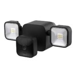 Blink Outdoor + Floodlight – kabellose, batteriebetriebene Flutlicht-Halterung und smarte HD-Sicherheitskamera, 700 Lumen, Bewegungserfassung, Einrichtung in wenigen Minuten – 1 Kamera-Set – Bild 2