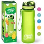 schmatzfatz Trinkflasche Kinder Auslaufsicher, Trinkflasche Kohlensäure geeignet, Wasserflasche BPA frei mit 1 Klick Verschluss, Kinderflasche für Kindergarten und Schule…