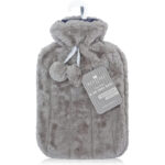 Luxus kuscheligem Kunstfell & Pom Pom Cover + Wärmflasche 2 Liter