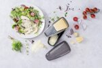 Fackelmann 45463 Parmesanreibe und Frischebox, 19 x 9.5 x 7 cm & Dick-Dünnschneider mit Restehalter – Bild 5