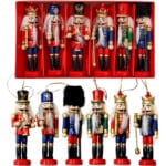 The Twiddlers 6 Traditionelle Weihnachts Nussknacker aus Holz, 13cm - Christbaumschmuck Weihnachtsschmuck