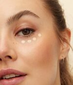 NIVEA Hyaluron 3IN1 Anti-Age Concealer – Augenringe, Rötungen & Pickel (4 ml)